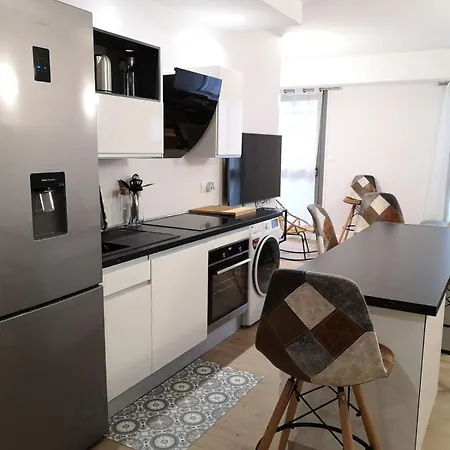 Daire Spacious 8-guest With 3 & Garage Grenoble